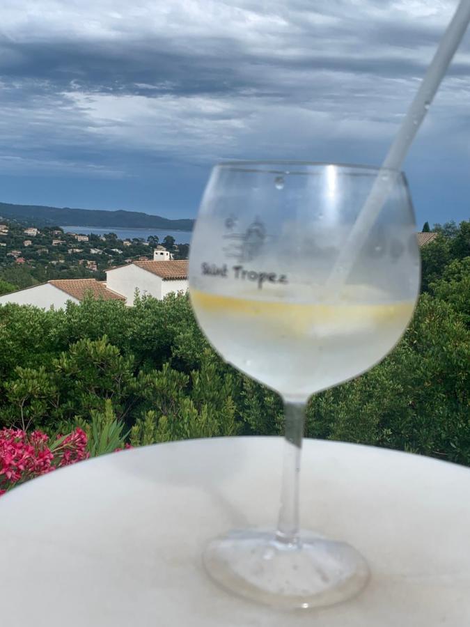 Villa Perla Saint-Tropez Cavalaire Sur Mer, 3-5 Chambres, Vue Mer, Piscine Chauffee Avril A Octobre Eksteriør bilde